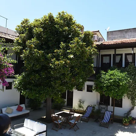 Ξενοδοχείο Villa Konak Hotel 3*